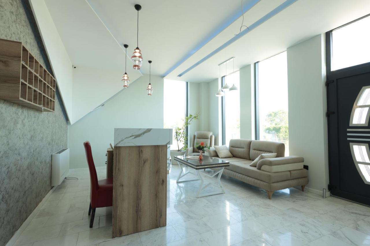 Hotel Ema Tetovo Esterno foto